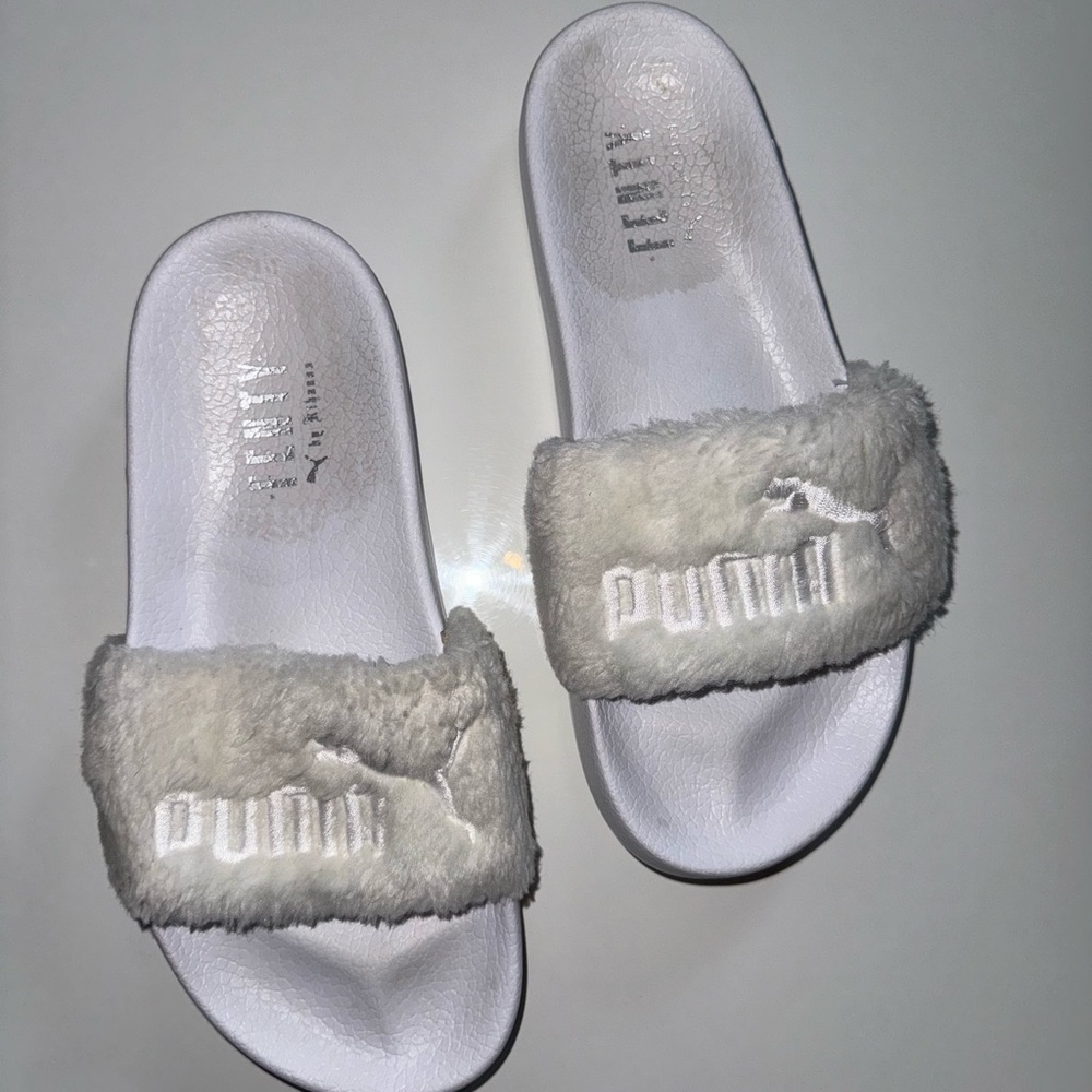 Fenty x Puma Leadcat Fur Slide, Size 7.5 in Women’s